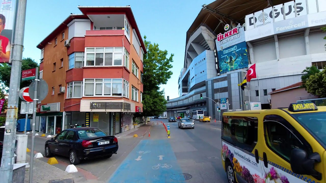 ISTANBUL CYCLING. To Kadıköy via New Bike Lane Of Bağdat Caddesi. Istanbul Cycling Tour 2020