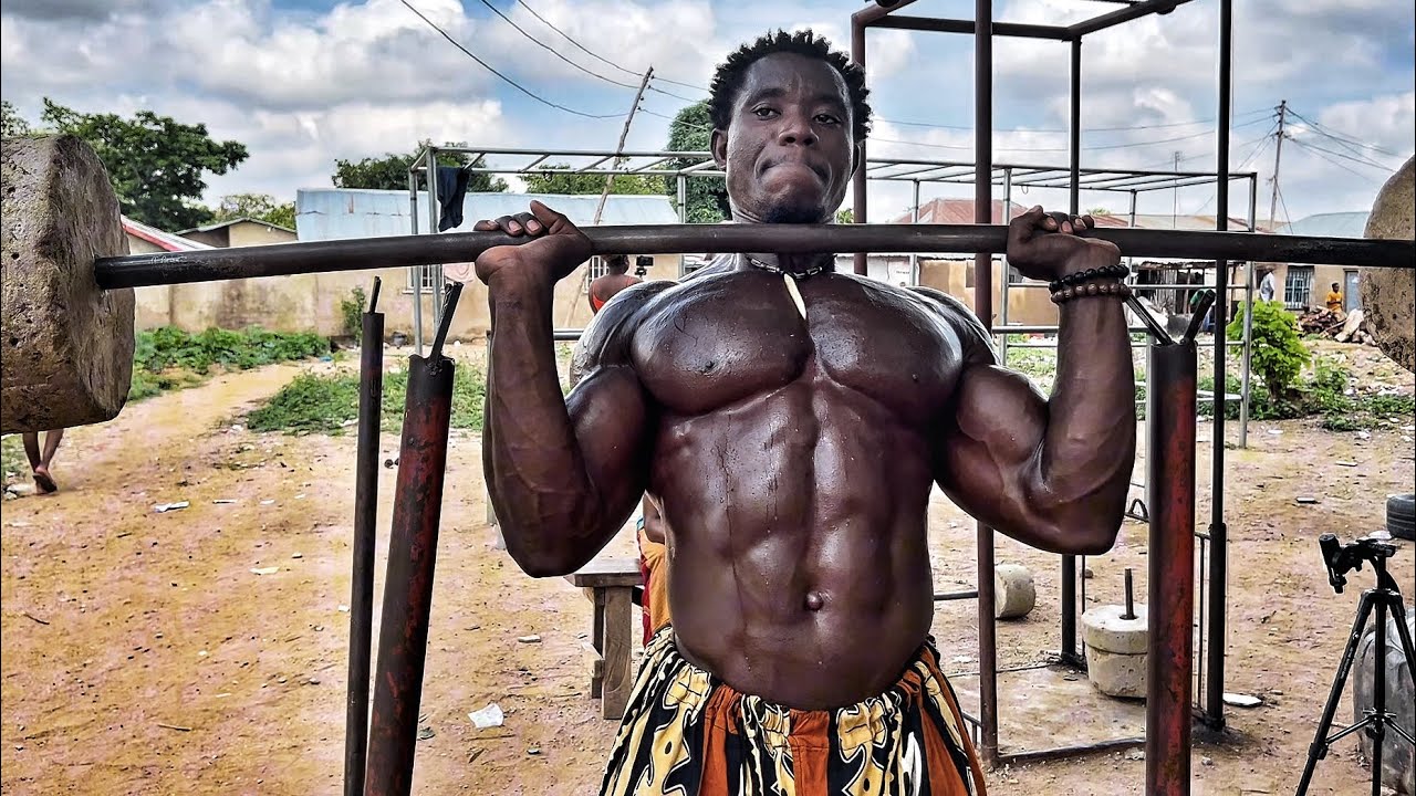 Build huge chest with simple equipment#bodybuilding#bodybuilder #gymworkout #africa#fitness #goviral