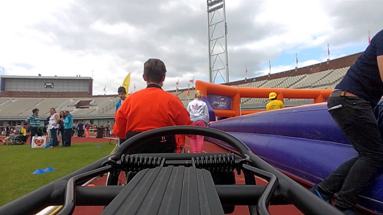 Dioni en Kaj Rolstoelen Race