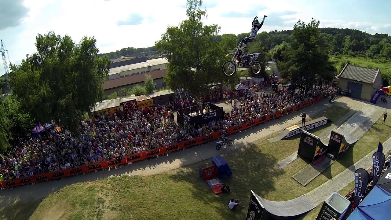 Freestyle motocross - FMX show - Petr Pilát 