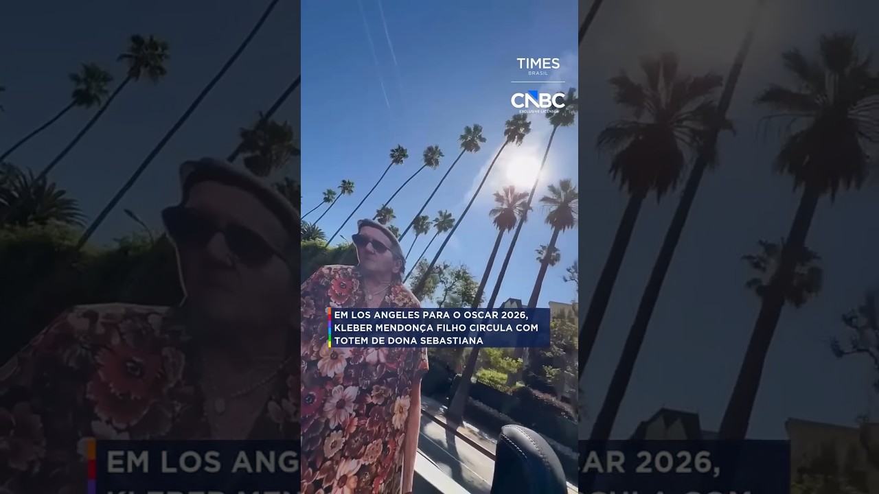 Em Los Angeles para o Oscar 2026, Kleber Mendon&ccedil;a Filho circula com totem de Dona Sebastiana #shorts