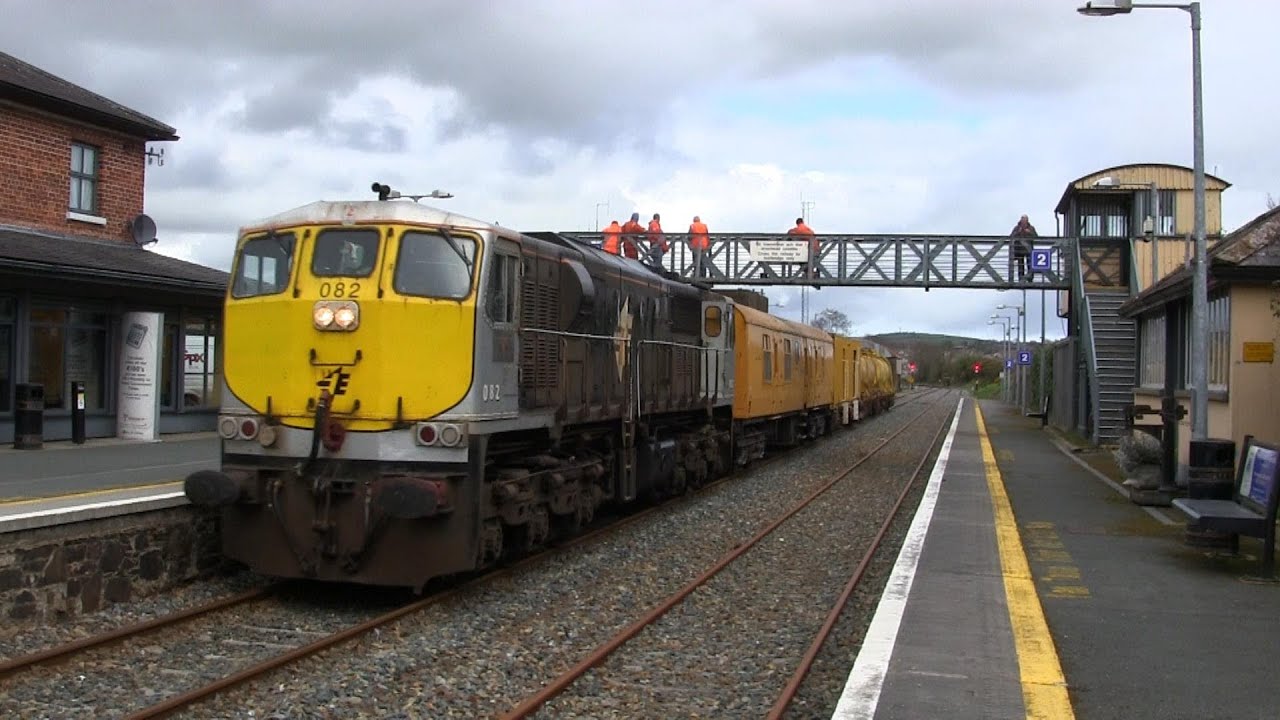 Passenger & Sperry train workings @ Gorey, Co. Wexford (4-4-2014)