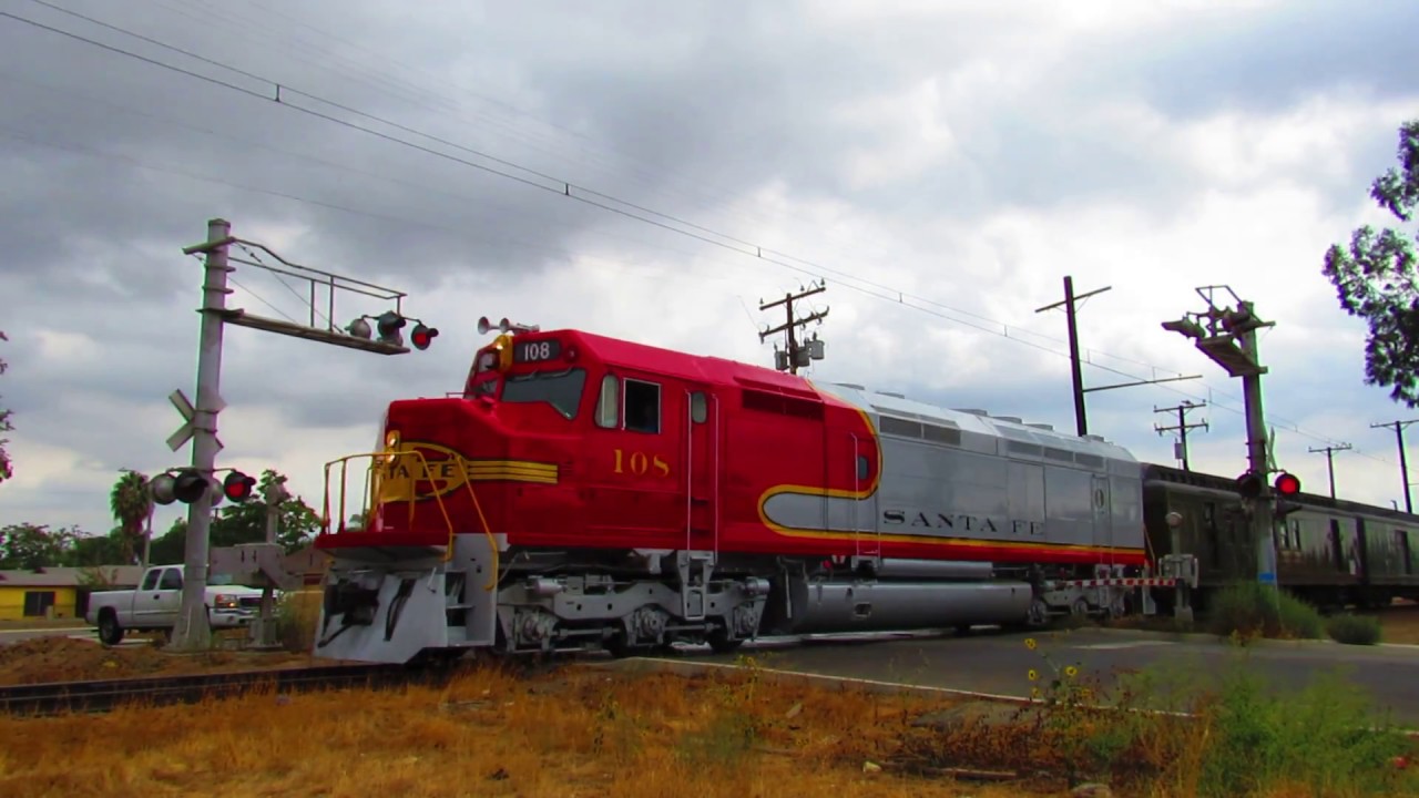 10/6/18 Preview: ATSF FP45 108 passes the 11th Street crossing in Perris, CA