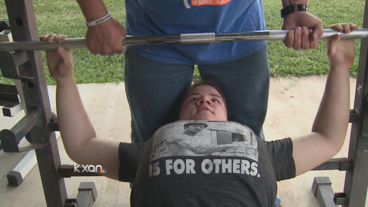 Spina bifida no match for Central Texas powerlifter