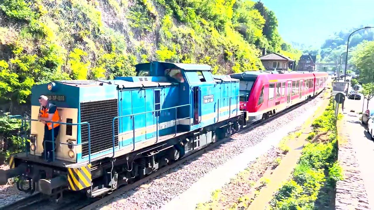 NACH DER FLUT: VT 620 015 wird abgeschleppt