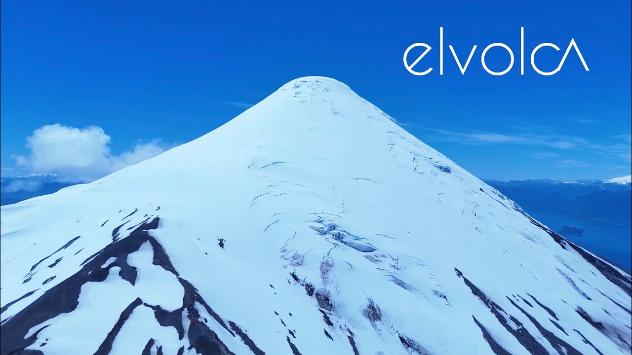 VOLCÁN OSORNO - Cráter Rojo🗻🦊 @elvolca #osorno #puertovaras #puertomontt 