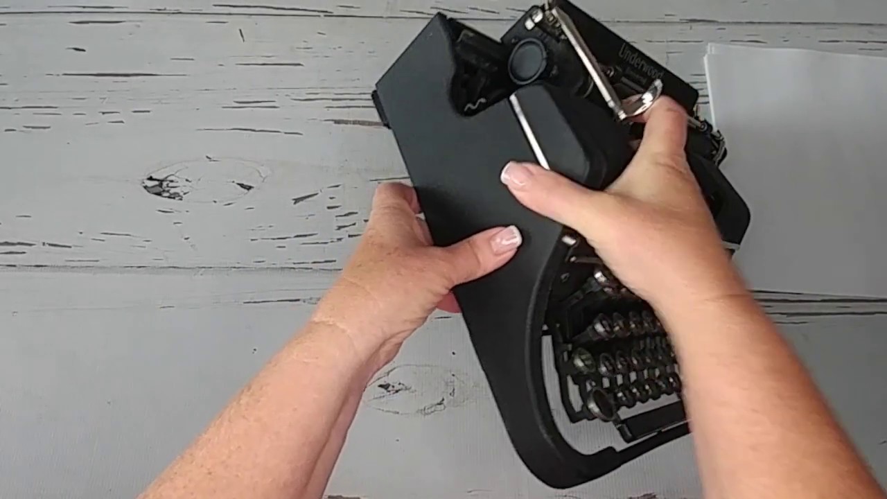 1939 Underwood Universal Typewriter | Typewriter Tutorial