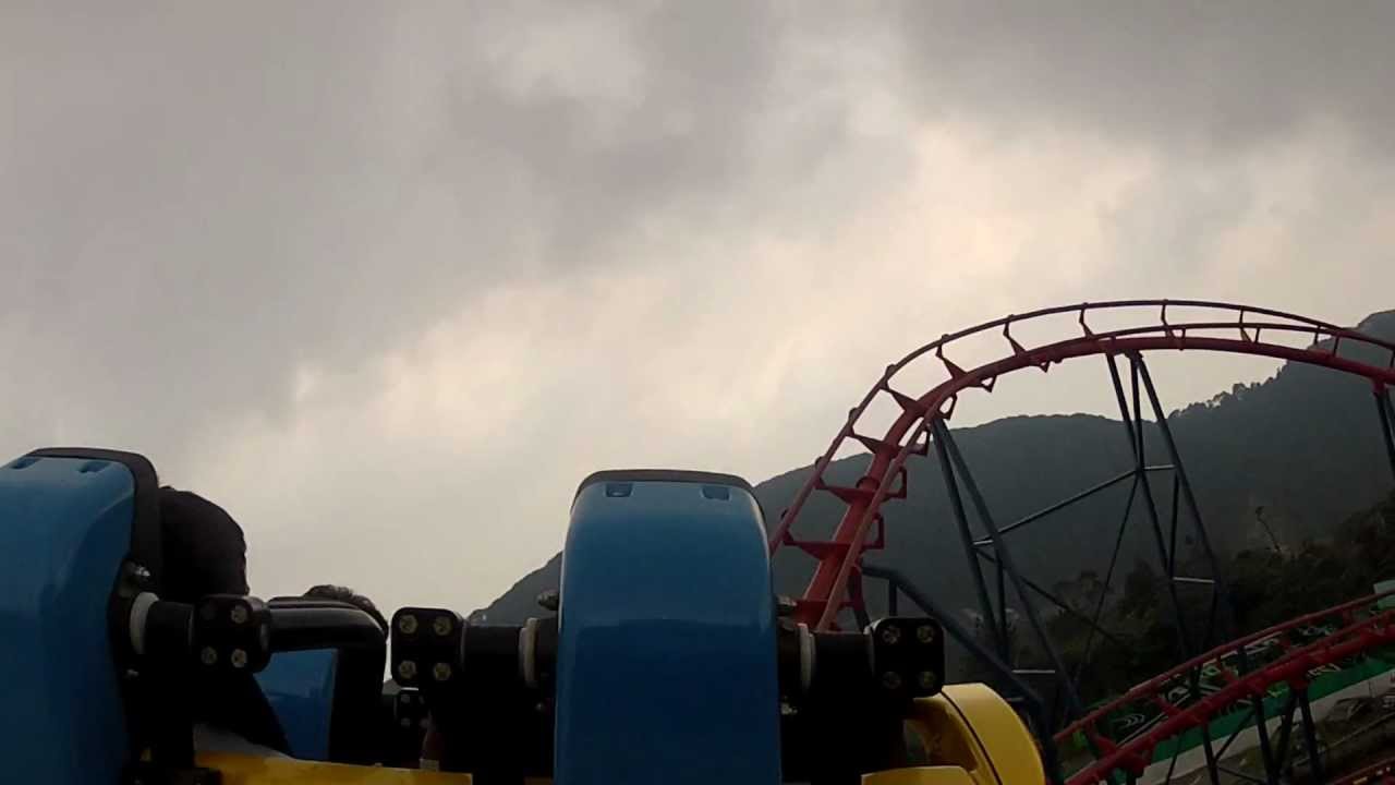 Corkscrew roller coaster in Genting Highlands Outdoor Theme Park - GoPro Hero 2