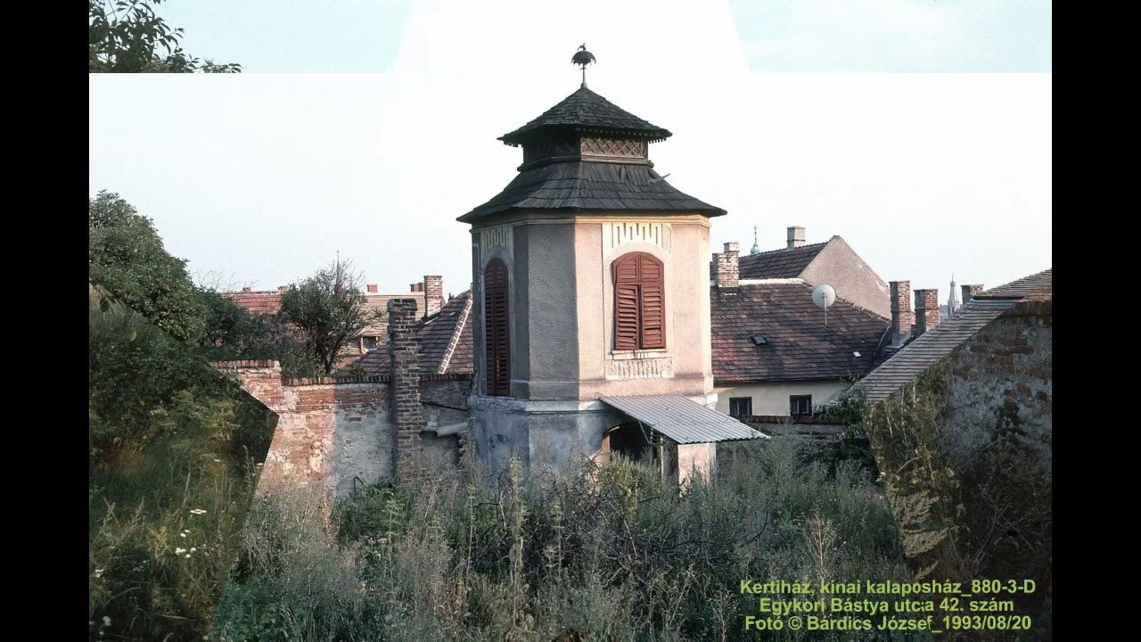Sopron 98, Kerti ház, kínai kalaposház, Bástya utca 1992 1999