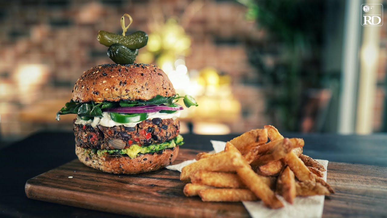 Spicy Black Bean & Quinoa Burger with Fermented Chips | ASMR | Rick Duong