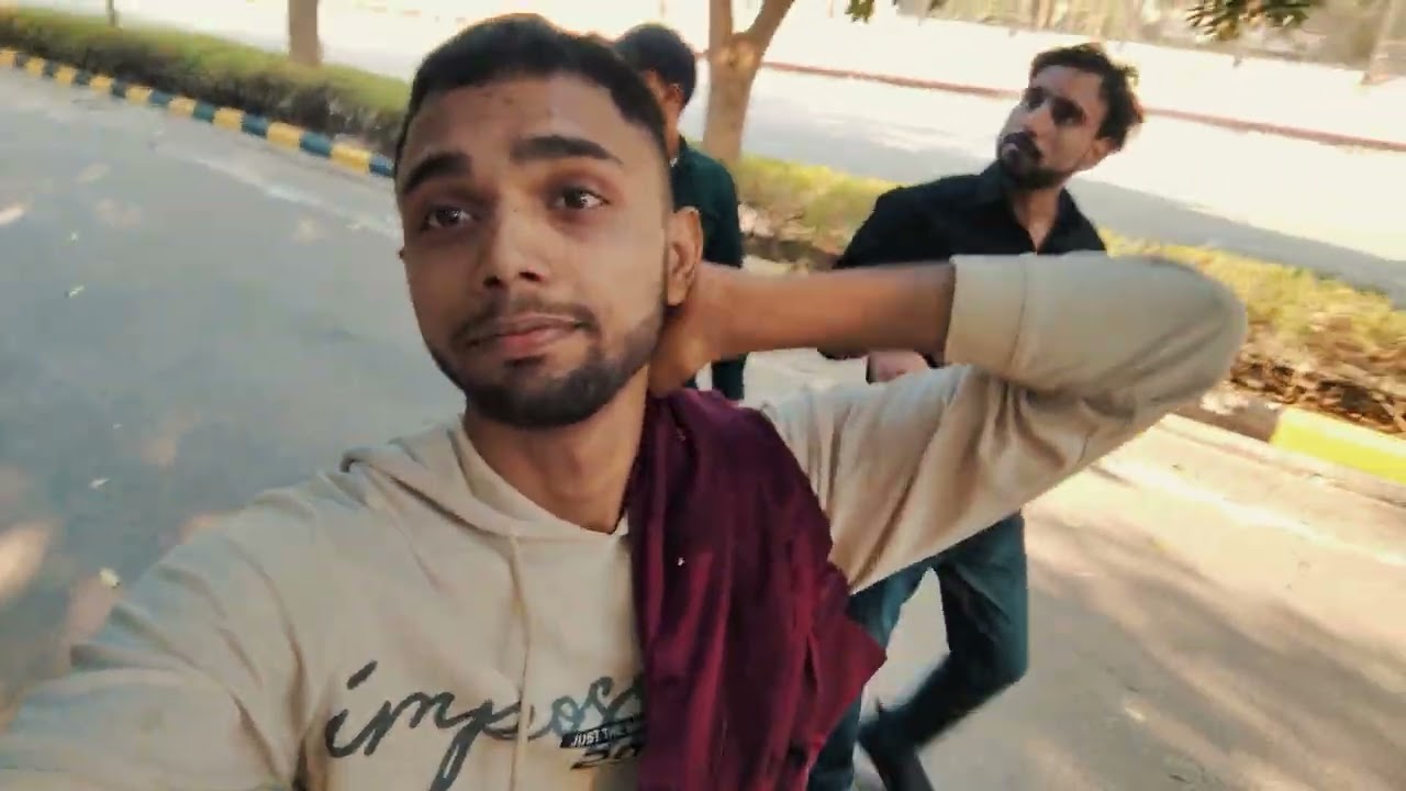 Gurugram Me Aisi Masti 😍🔥 | Friends Vibes | Raju Vlogs #shorts #vlog #ytshorts 