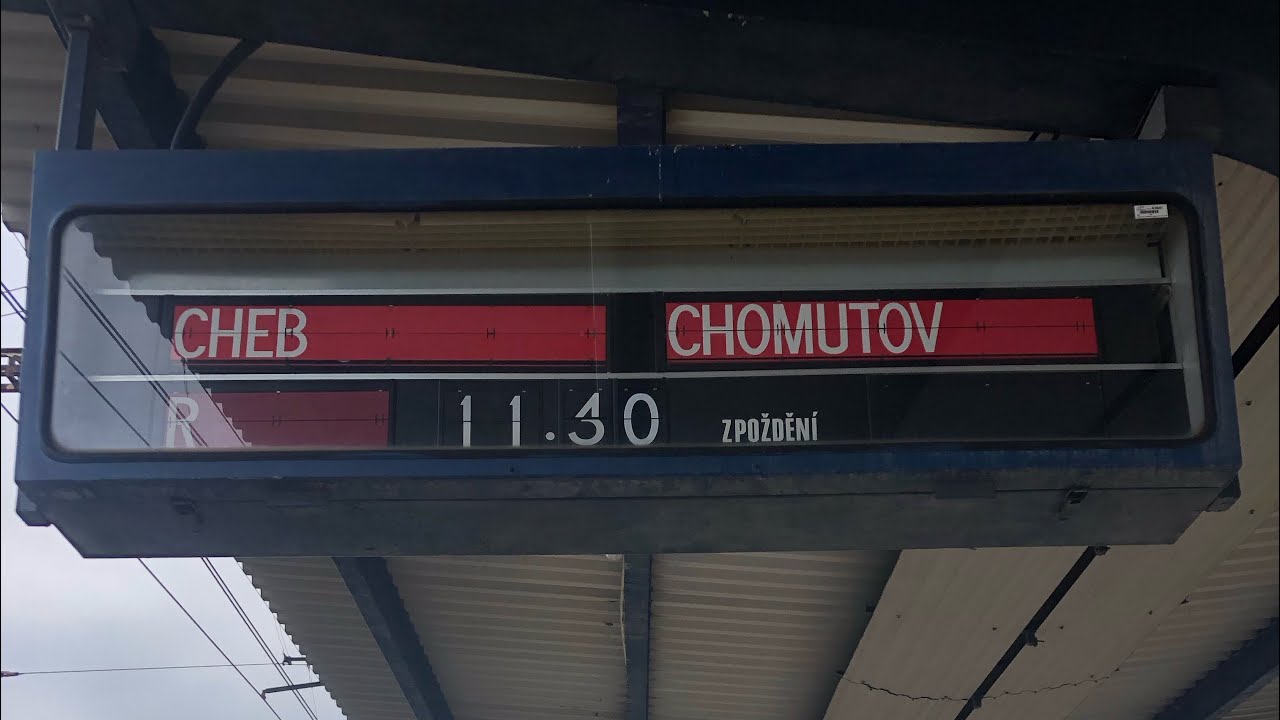Pragotrony a hlášení ve stanici Most
