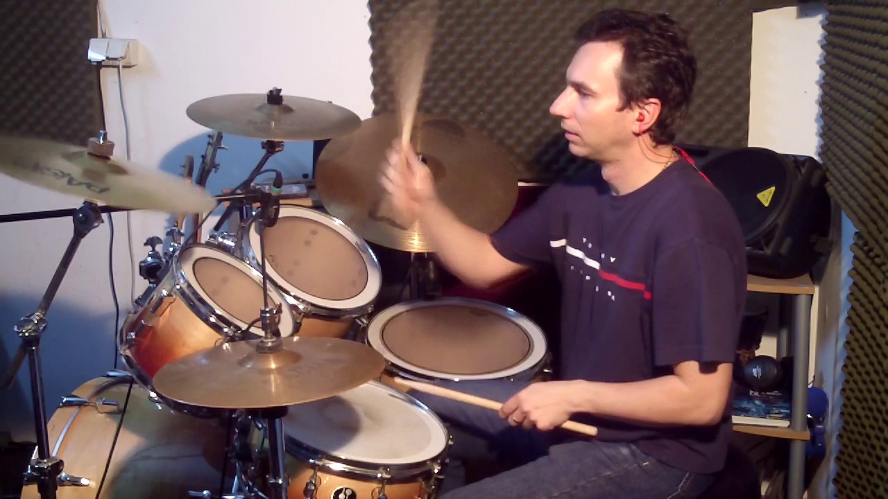 AC/DC - Thunderstruck (Drum cover by AX)