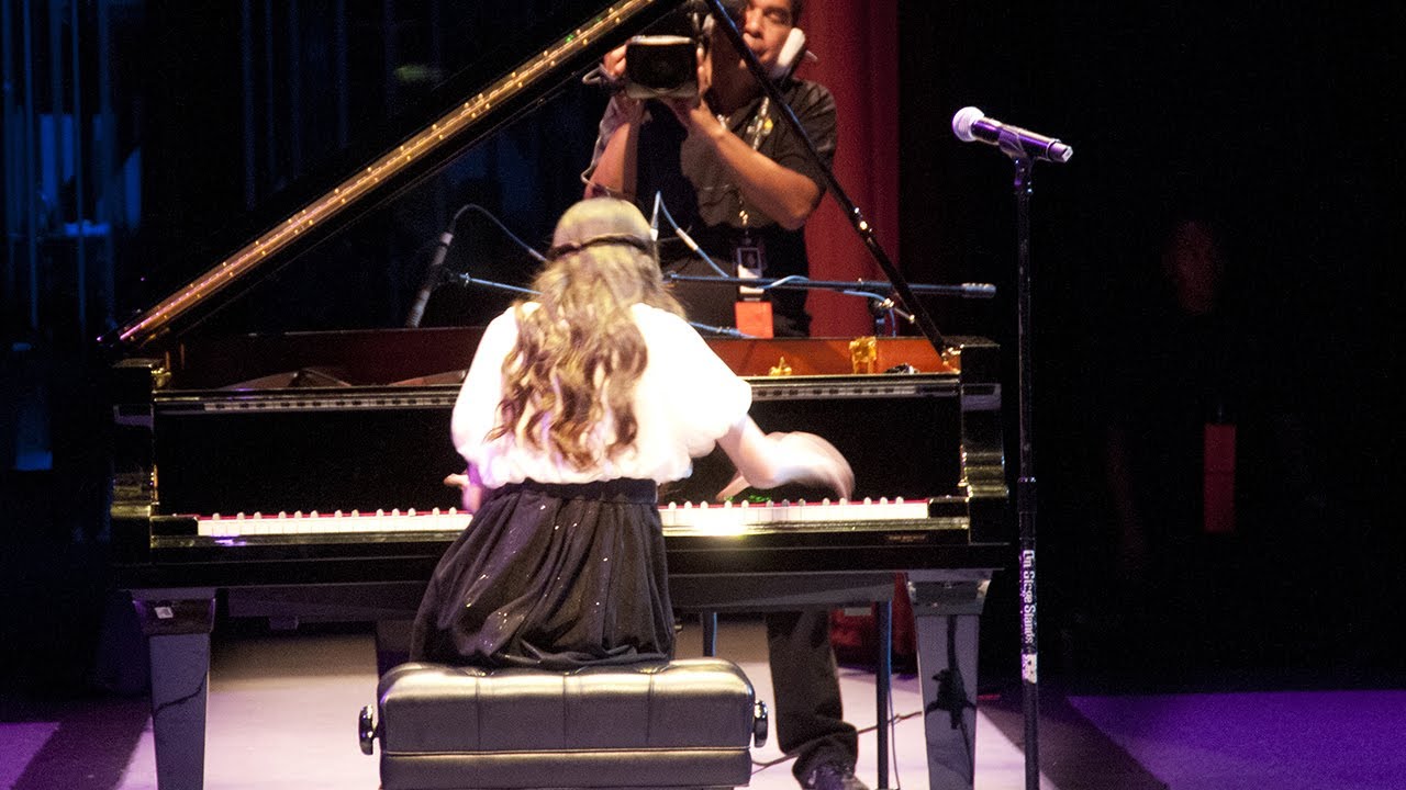 Umi Garrett  |  CDI 2013.