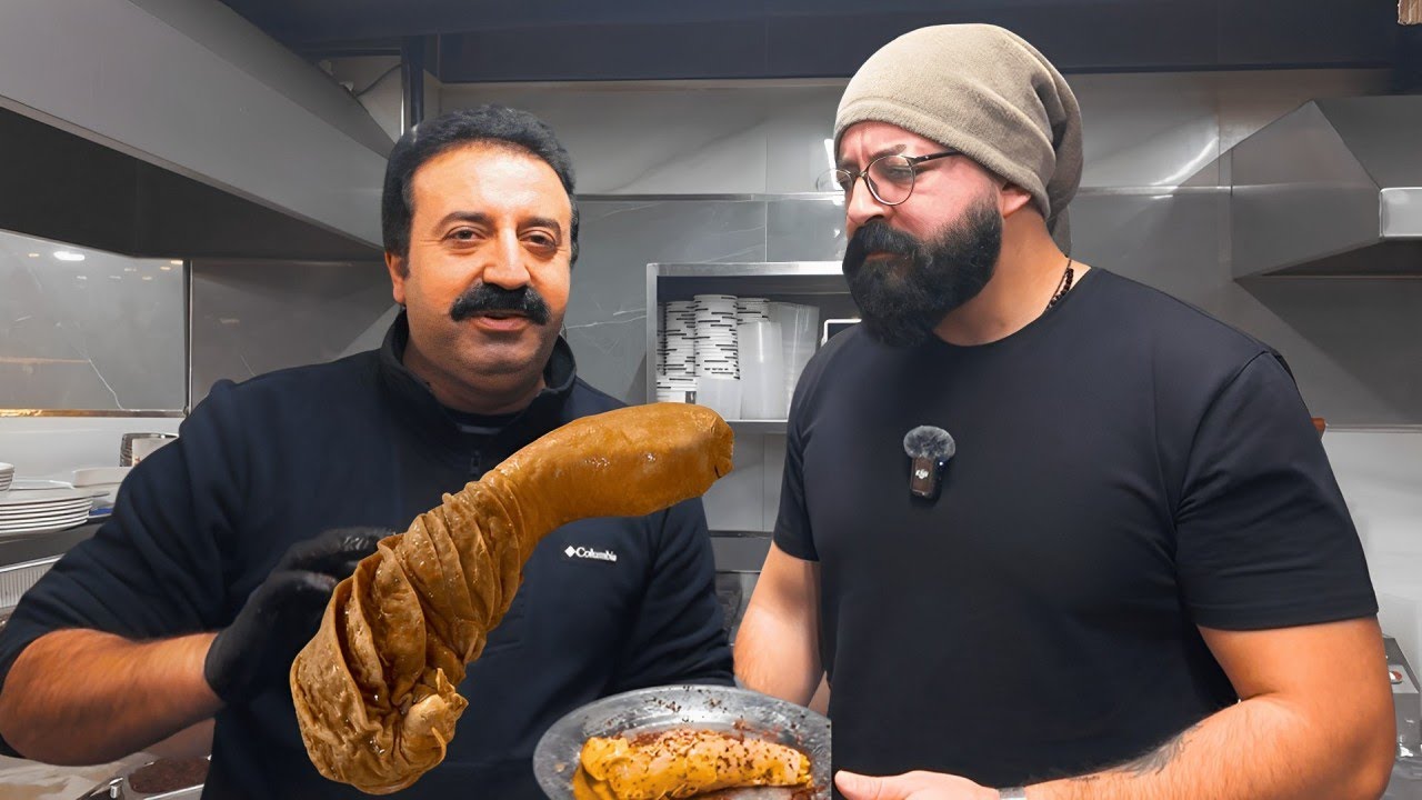 اكلة غريبة في شوارع إسطنبول-فينا ناكلها!!!؟؟؟