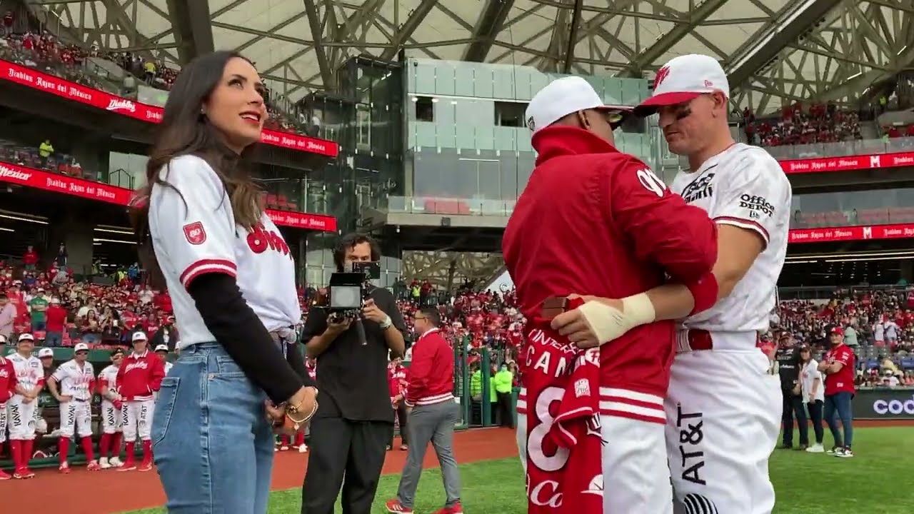 Gran cierre de Diablos Rojos con su triunfo 50, con homenaje al pelotero Jorge Cant&uacute;