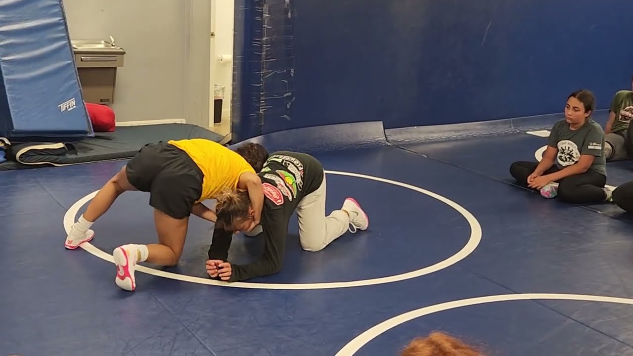 Underhook snapdown to front headlock in wrestling