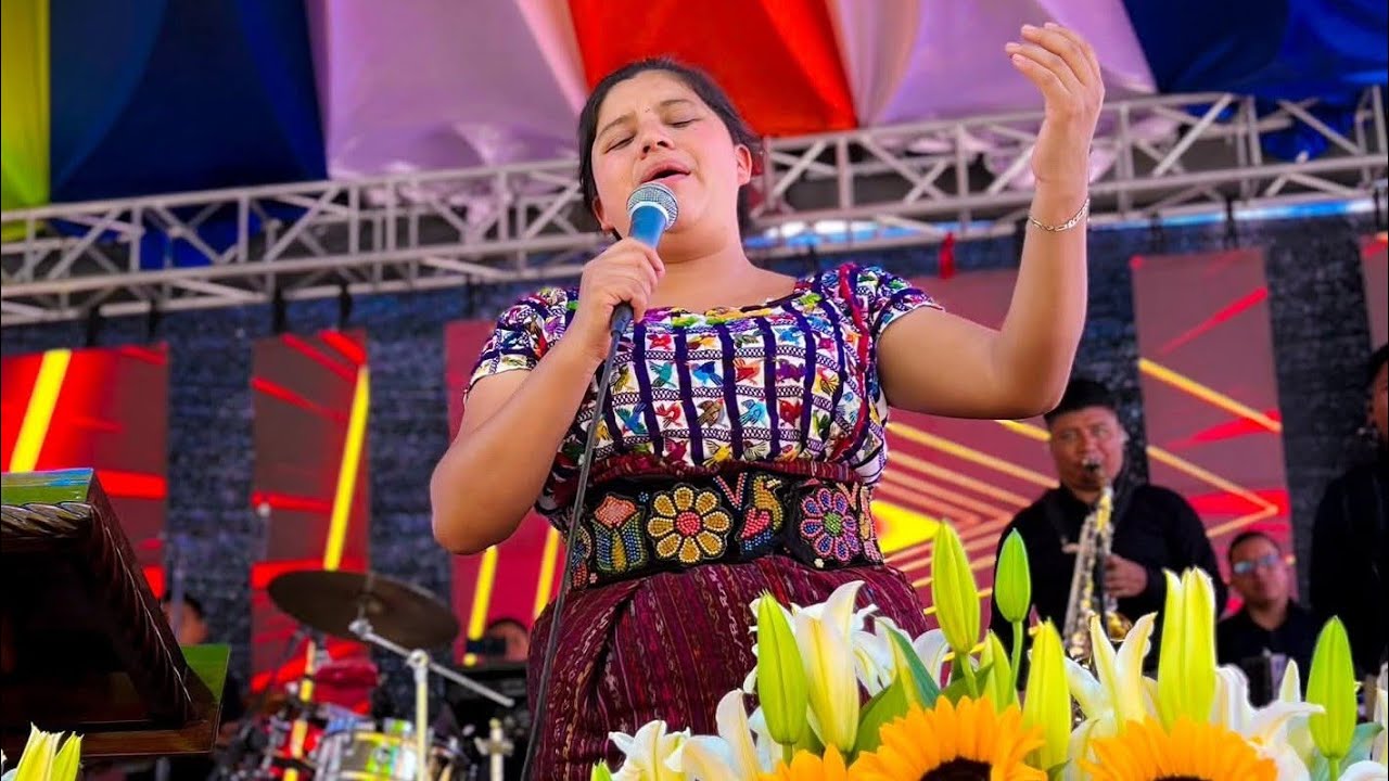 Mira el cordero de Dios 🔥🎙🎷🎺😭 Fernanda Sabina // Cantos que Bendice tu Vida