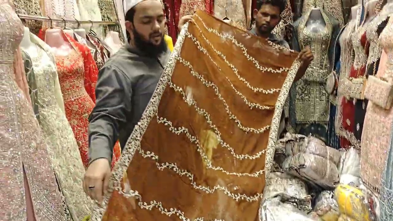 Shivaji Nagar New Evening Bazaar Mohammed munawar collections full offer visit soon Grab soon