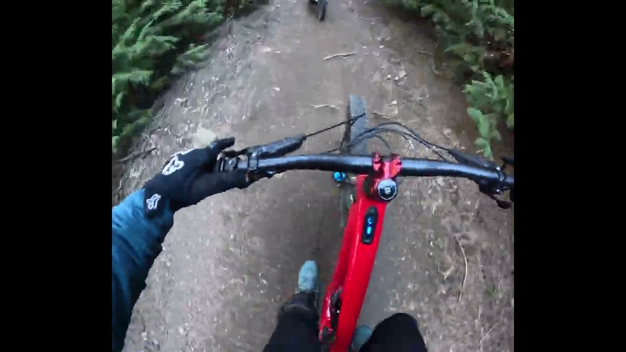 Skypark (Vic cam) @RaceFaceMTBtv @mavtv2375 @GoPro @foxracing 