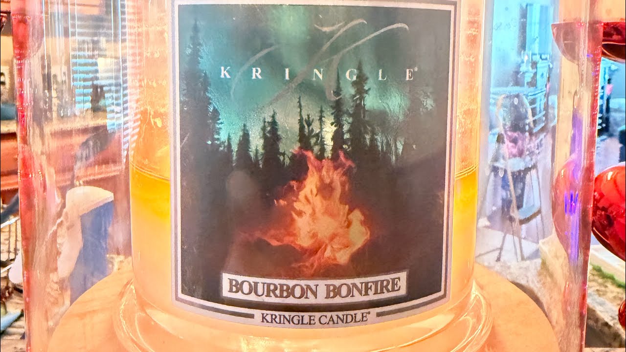 What I’ve been burning for the last week! #candle #kringlecandle #homefragrance 
