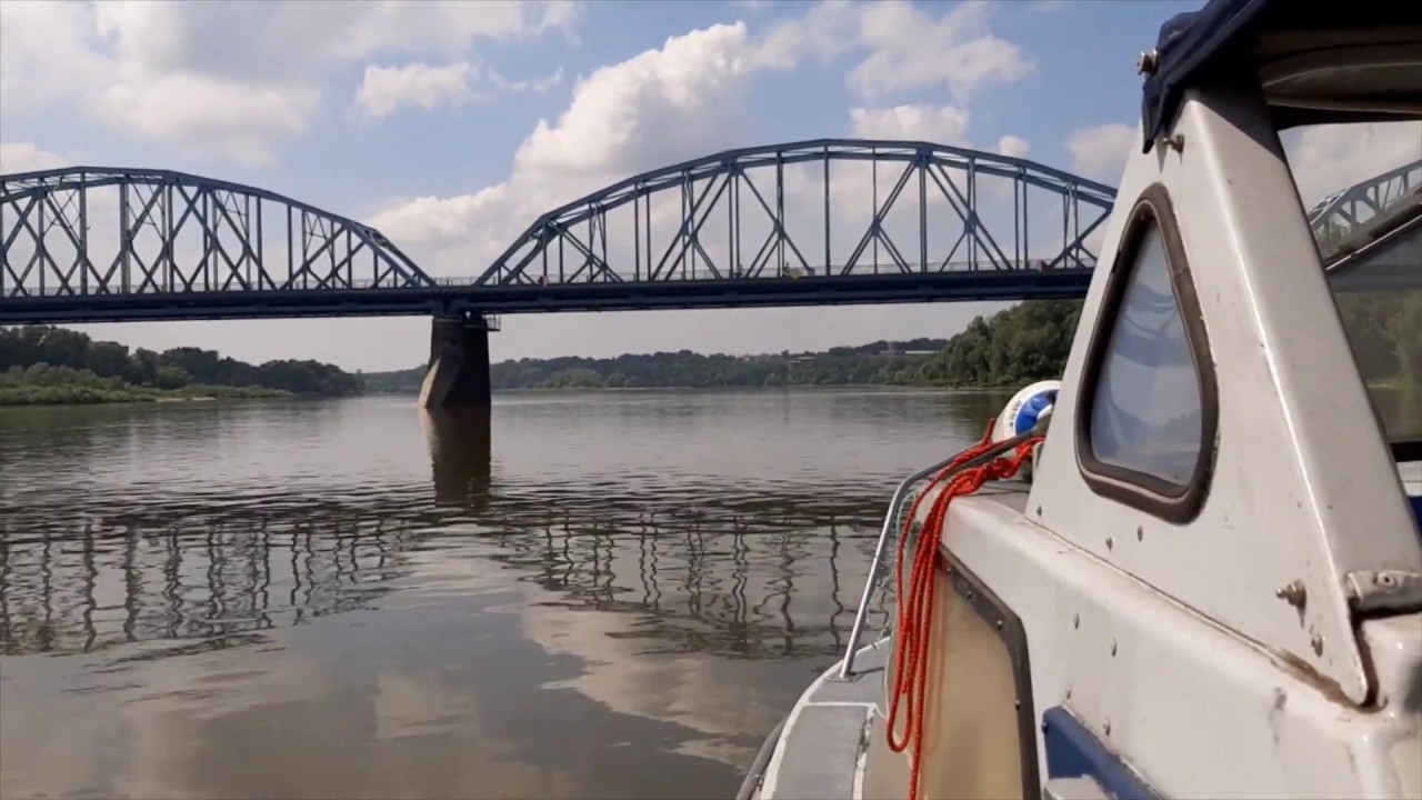 Rejs Wisłą z Warszawy na Zalew Włocławski. Spływ łodzią motorową. 2020.06