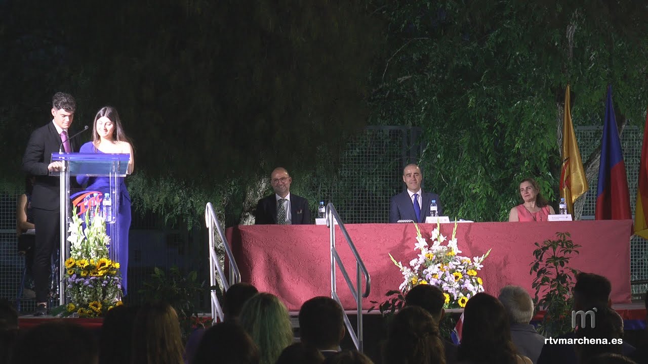 Graduacion IES Isidro Arcenegui 20-05-22