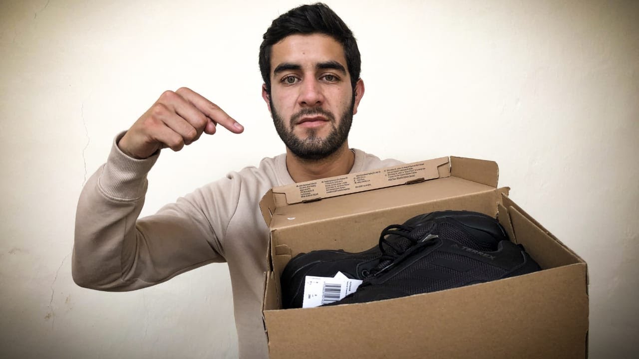 Debes tener este PAR de ADIDAS TERREX en tu colección,  te sacarán de cualquier apuro!!