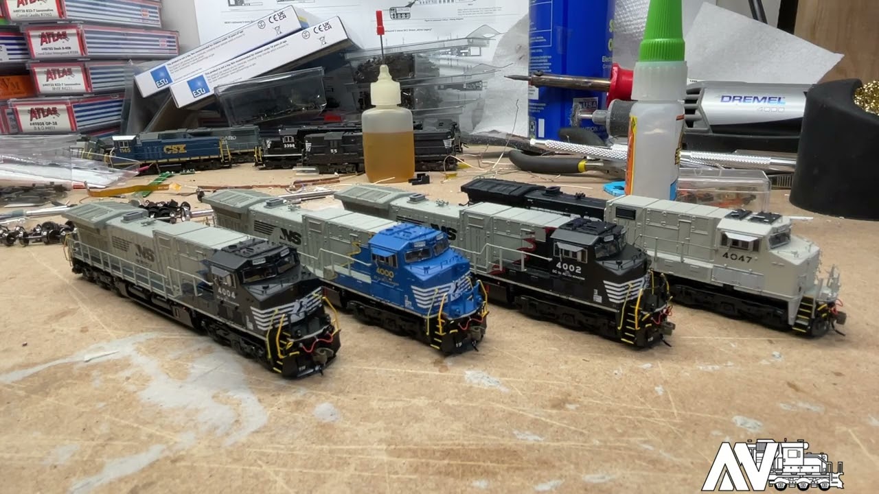 Обзор модели GE AC44C6M от ScaleTrains в масштабе N.