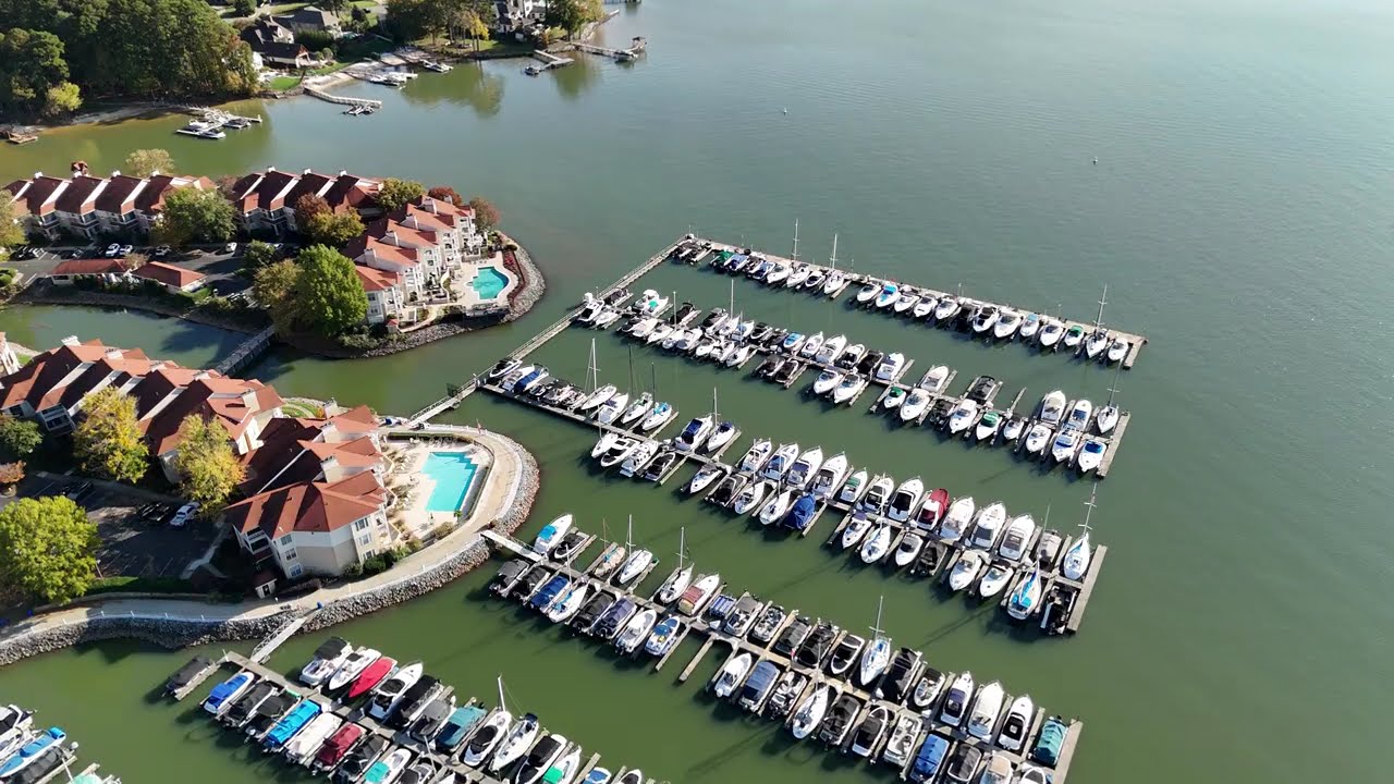 Lake Norman North Carolina - Peaceful 4K Drone Flight | Charlotte's Largest Lake