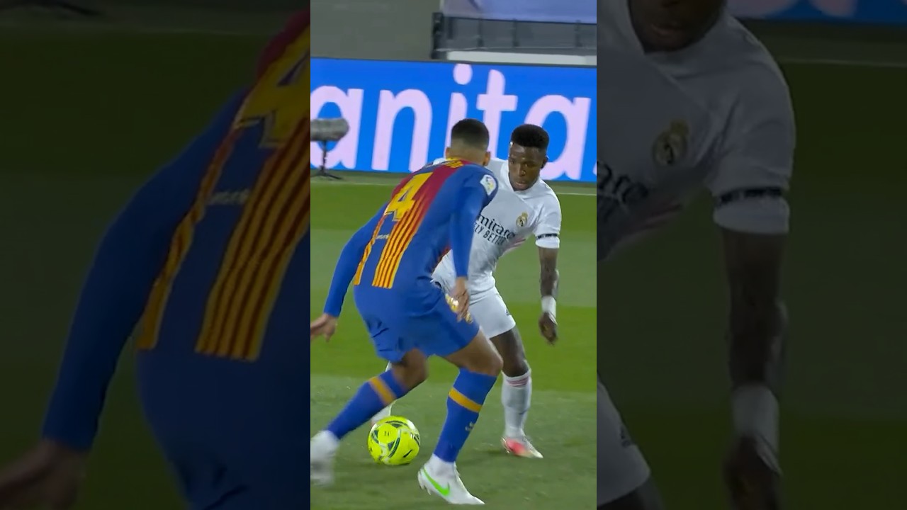 Epic battle. VINI 🆚 ARA&Uacute;JO