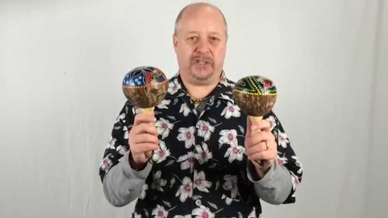 How to play the Maracas