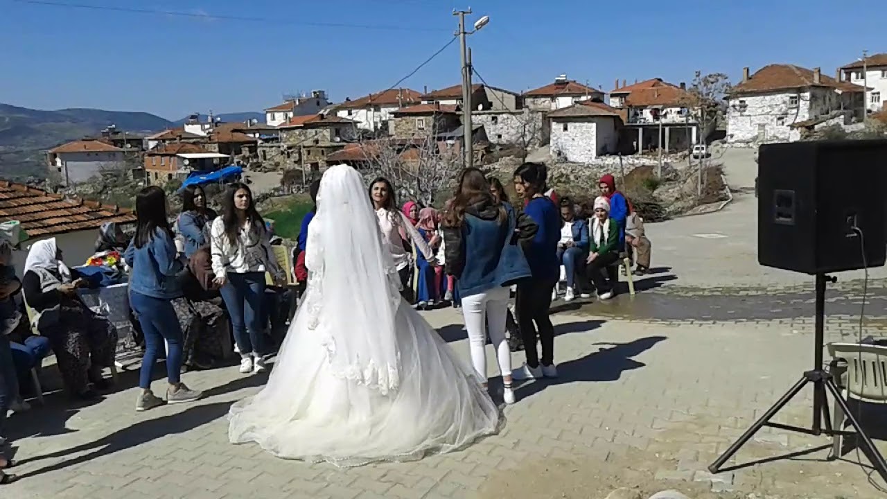 Çatalarmut Gördes