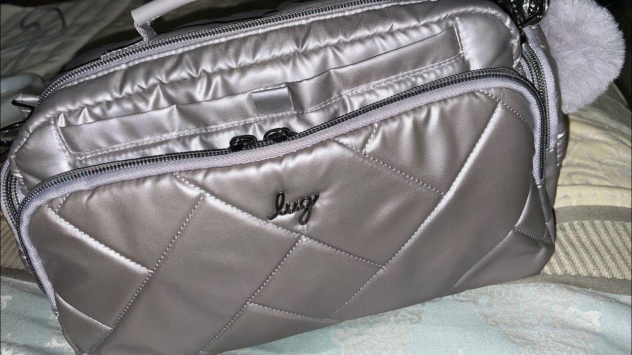 Best Lug Bag Ever Created. Periodt. (What’s in my trolly 2?)