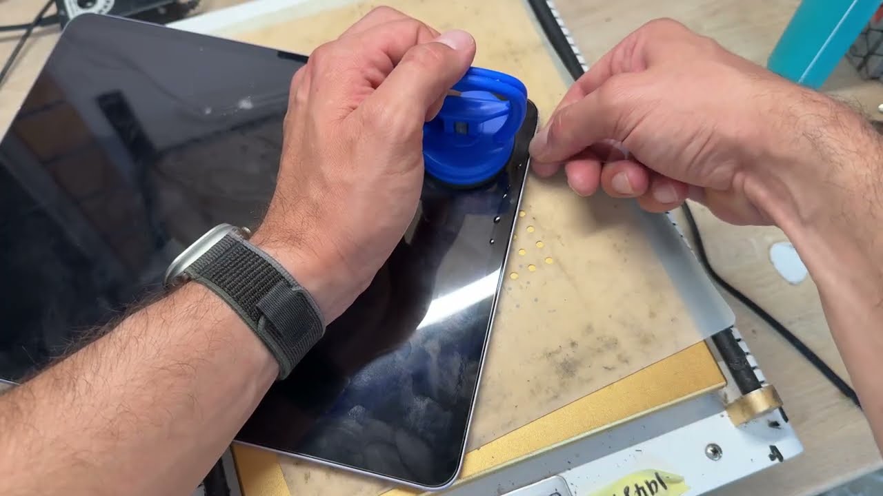 iPad Air 13” (2024) Full Display Replacement – Complete DIY Repair Guide!