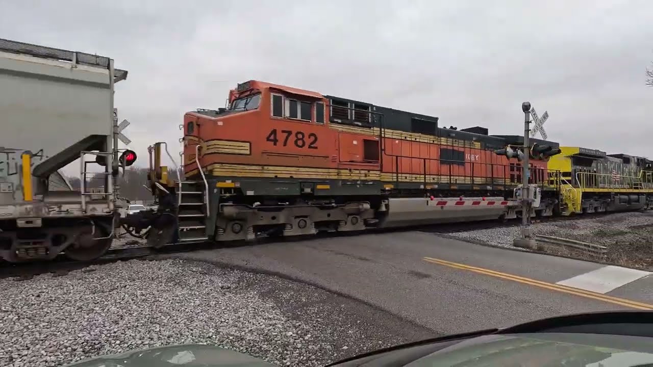 Chasing I&O's Honoring Veterans and Service Members Locomotive 12/23/25