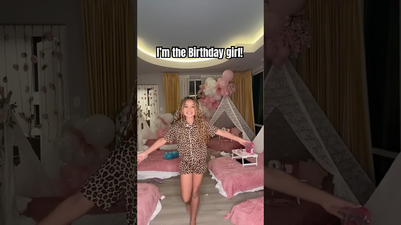 Кто настоящая лучшая подруга на дне рождения Скарлетт? 😍🩷🎈🎉#скарлетт #именинница #шорты