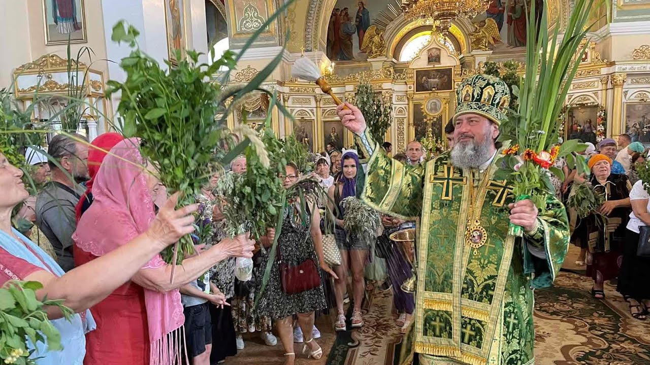Праздник Святой Троицы в Свято-Духовском соборе Херсона(12.06.2022)