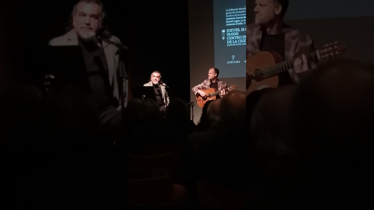 Cante de David Lagos y guitarra Tino Van Der Sman en CICUS de Sevilla,  gracias Señores. 