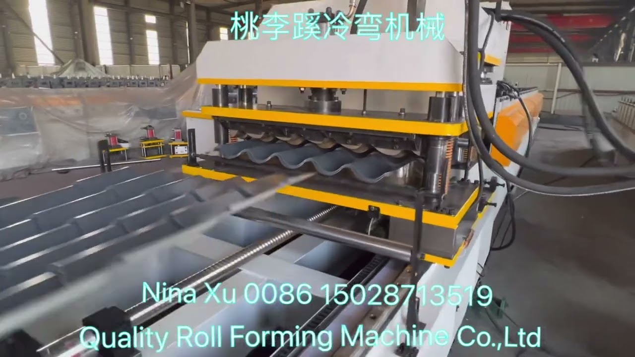 Color steel glazed tile roll forming machine
