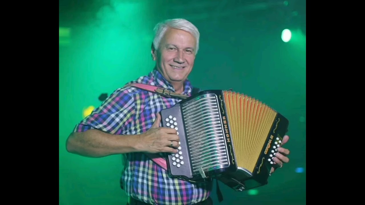 Ulpiano Vergara - Morenita Piel Canela (Audio Oficial)