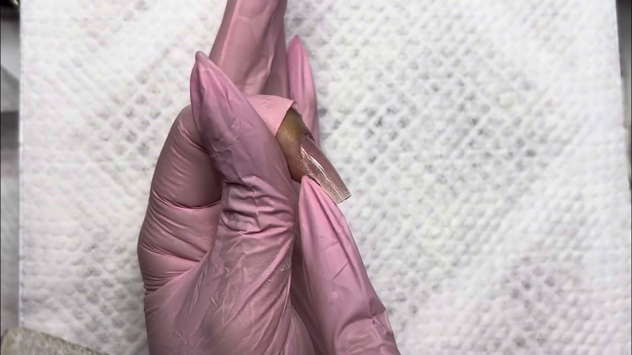 Aplicação de Unha em Gel no Molde F1 