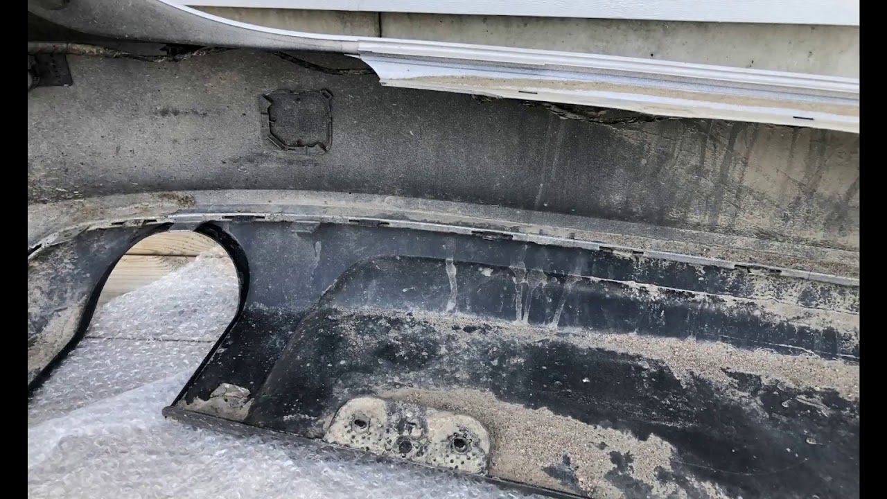 Volvo V90 Towbar mounting steps