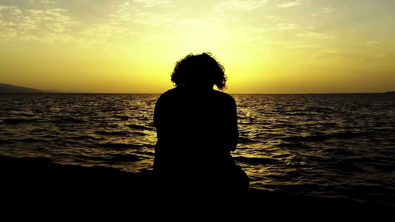Alone at Sea 🌊 Sad LoFi Beats for Heartbreak | Ocean Waves, Deep Thoughts & Reflections