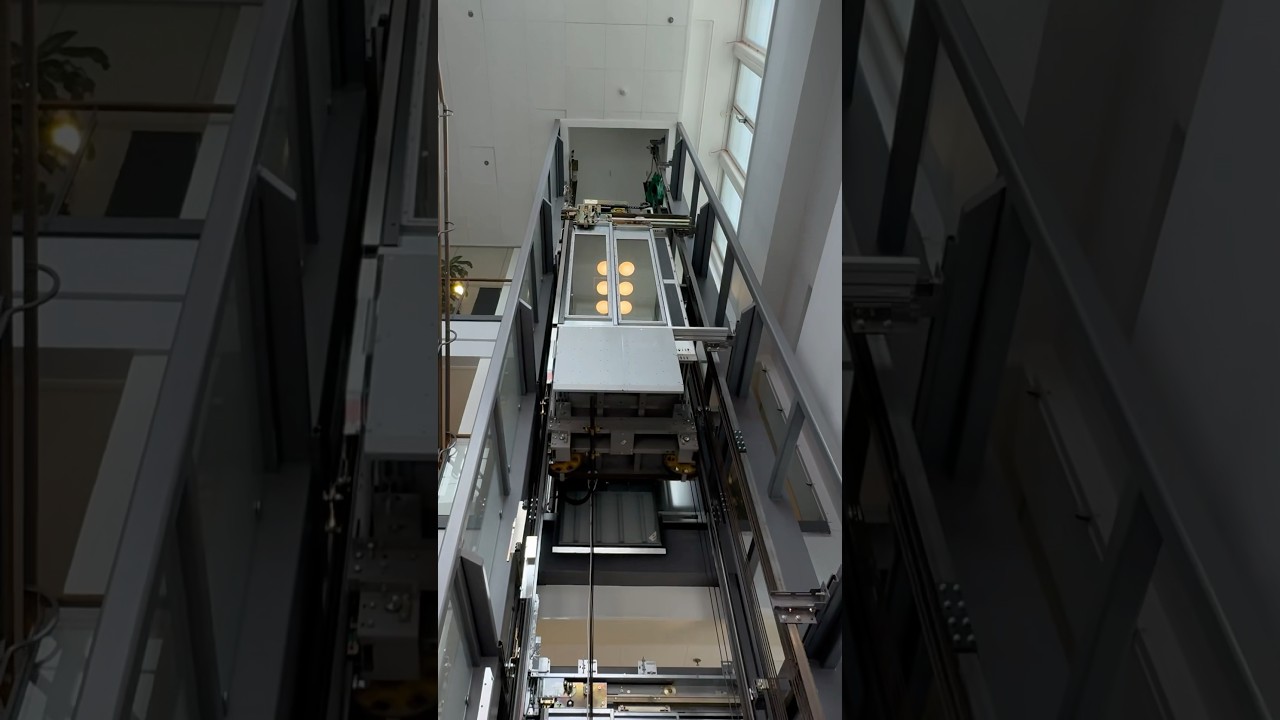 Awesome open shaft #kone #elevator in #örnsköldsvik