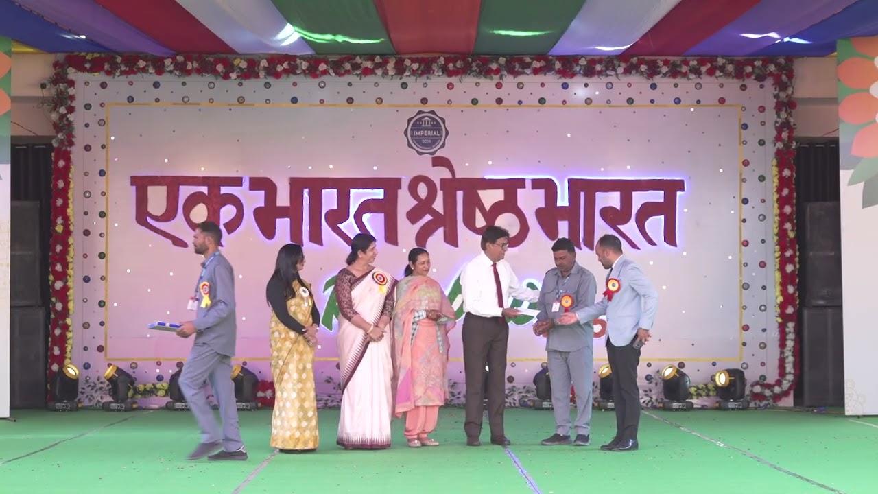 Prize Distribution Ceremony by Chief Guest - Mrs. Sunita Sehgal  | Day 1 - Rainbow 2025