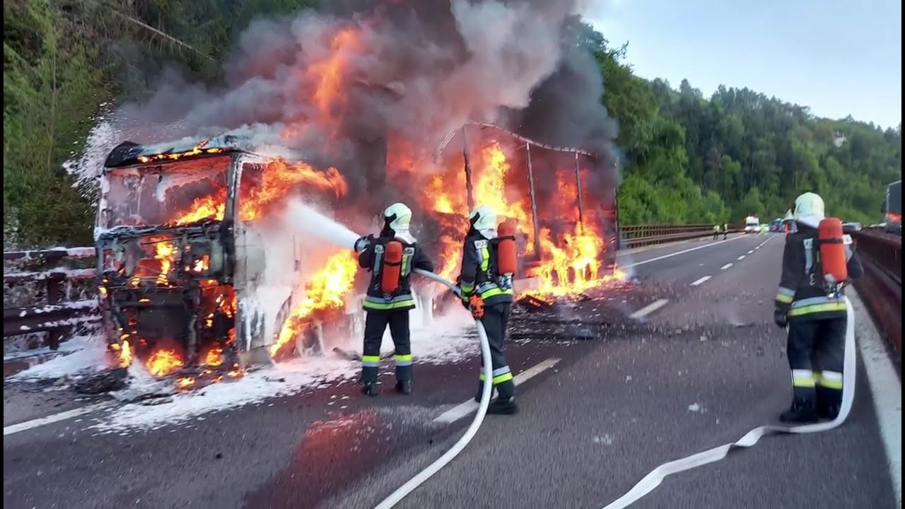 Incendio camion in A22