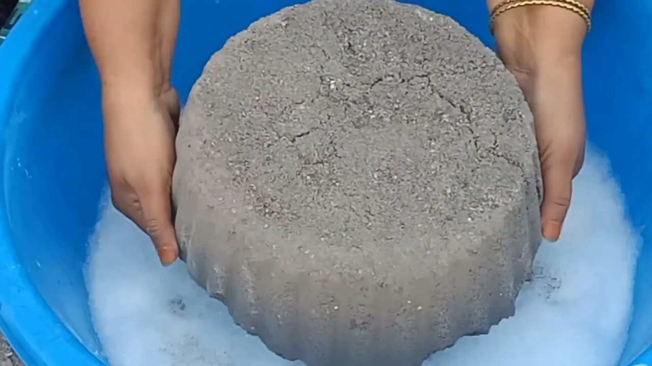 Ashes black sand texture gaint shapes Crumbling in foamy water 💦 Soo soft & satisfying...paid video📷