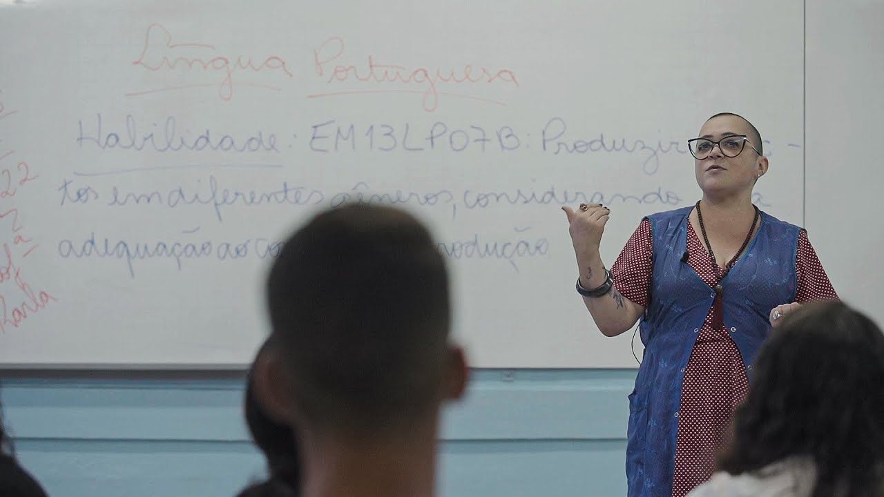 Novo Ensino Médio na prática: trabalho por áreas do conhecimento na E.E Metalúrgico Luís dos Santos