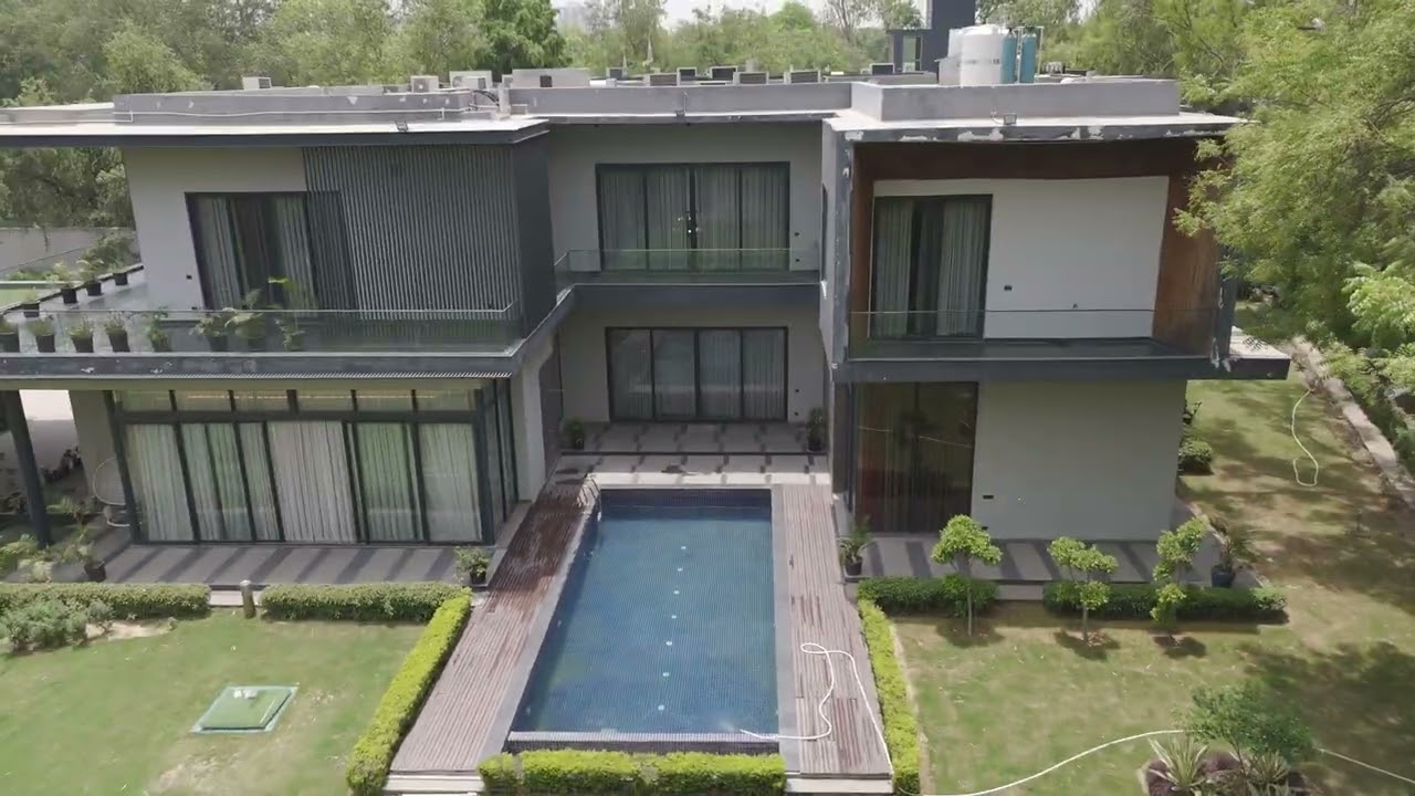 Discover Luxury Living at Dera Mandi Farms 🌿 | Farmhouses for Sale in Delhi | #NewDoorConsultant